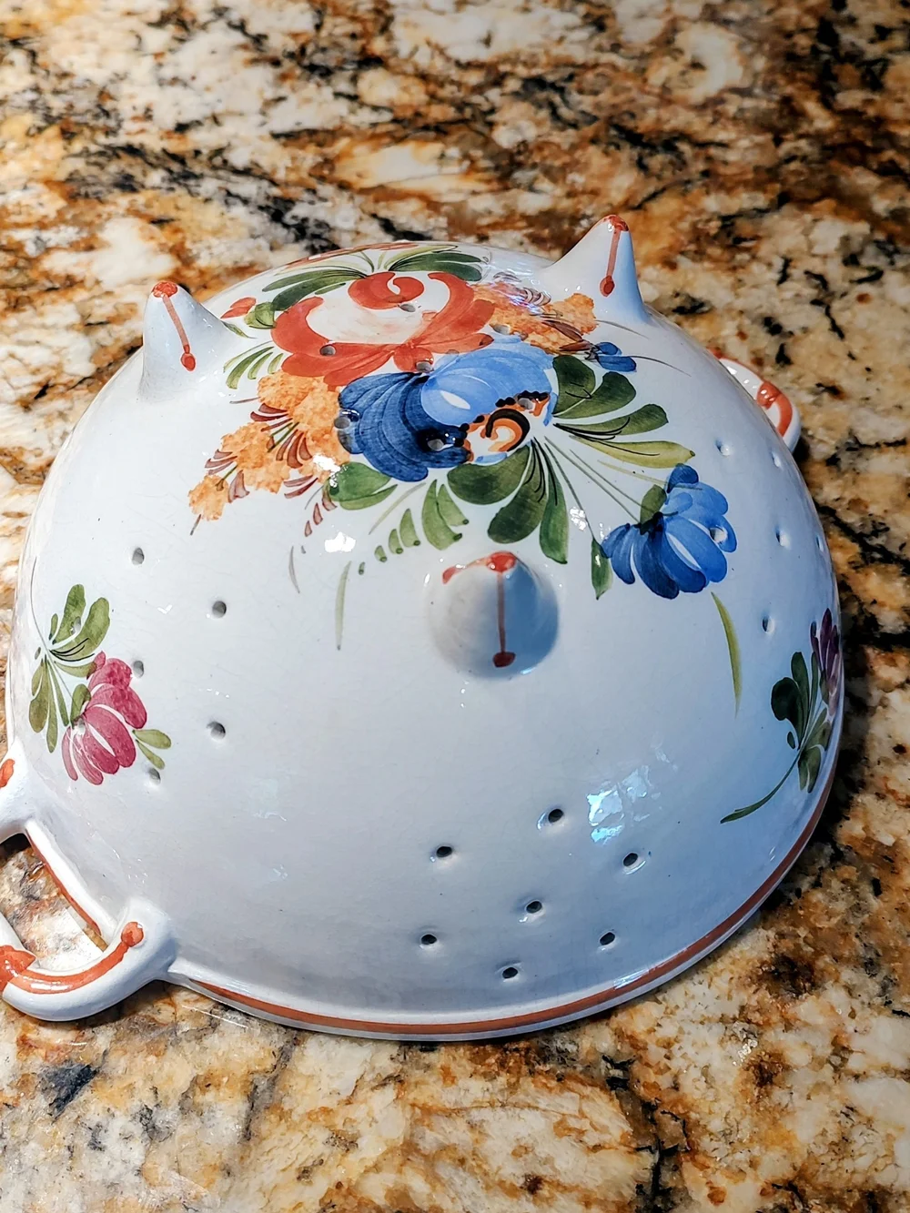 Hand-Painted Bassano Floral Ceramic Colander - White with Multicolor Flowers